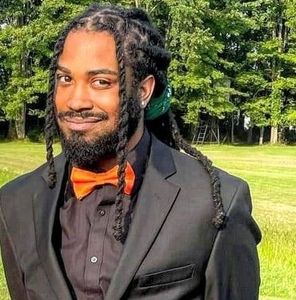 Meet your Posher, Markel